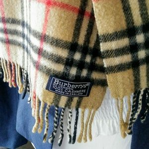 Burberry scarf